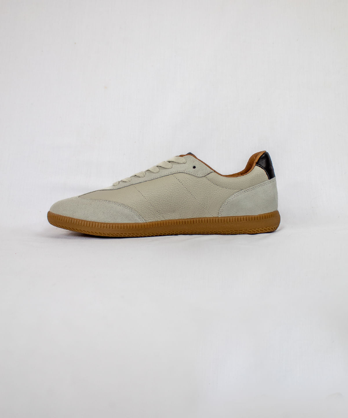 Tenis Lifestyle Phoenix Hombre 3