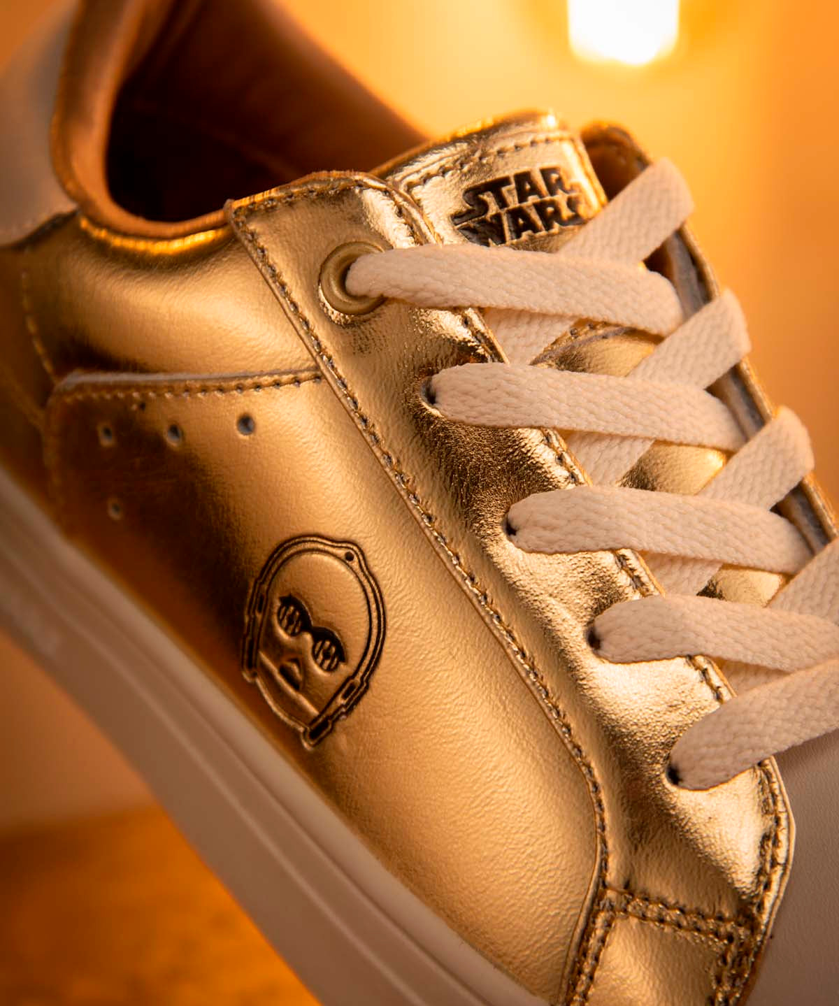 Tenis C-3Po Para Nina 2