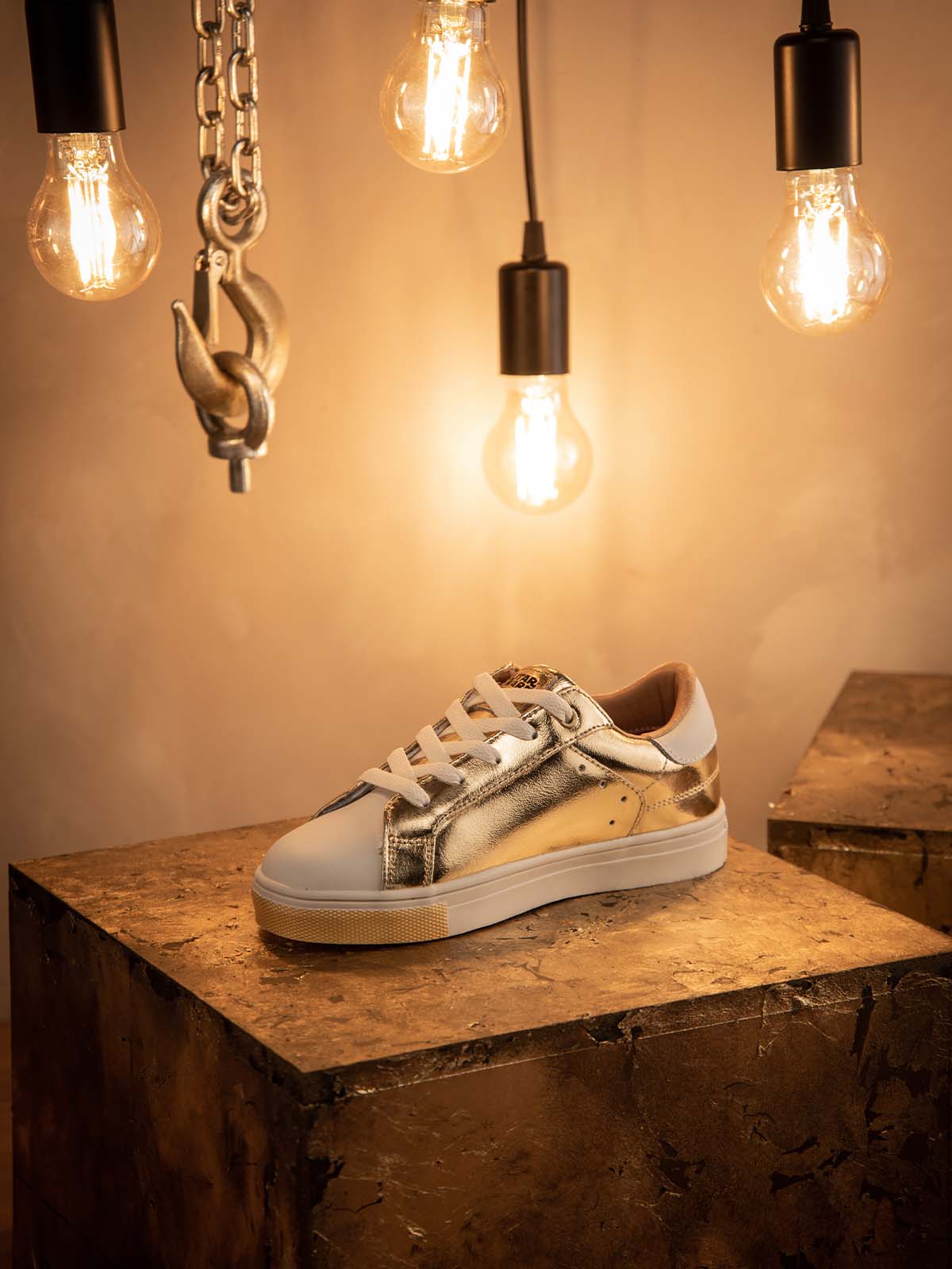 Tenis C-3Po Para Nina 4